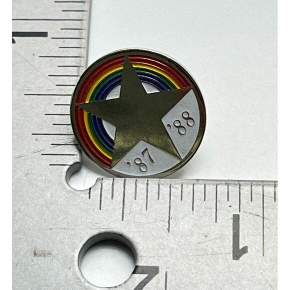 Vintage Rainbow Star Pin Badge '87-'88 Silver Tone Round Jacket Pin - Picture 2 of 6